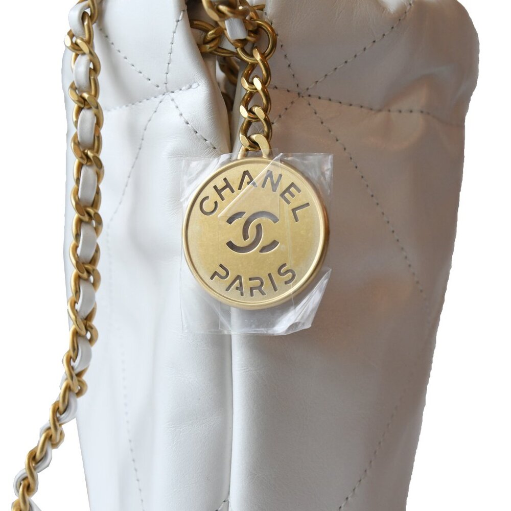 Chanel Shiny Calfskin Quilted Mini Chanel 22 Tote Bag Gold Hardware White - Picture 5 of 5